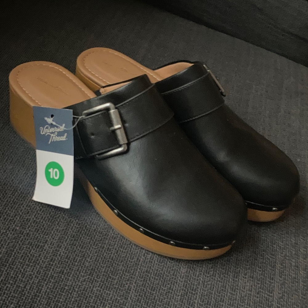 Universal Thread Black and Tan Women's Mules